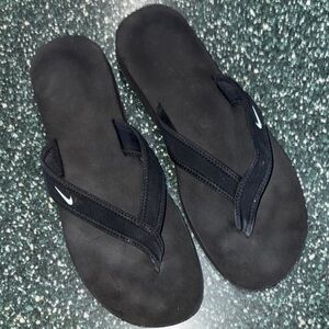 Nike Black Thong-Style Flip-Flops with Cushioned Sole